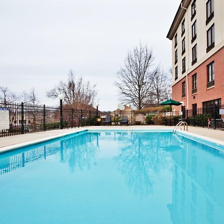 Hampton Inn & Suites Greenville-Downtown-Riverplace Exterior foto