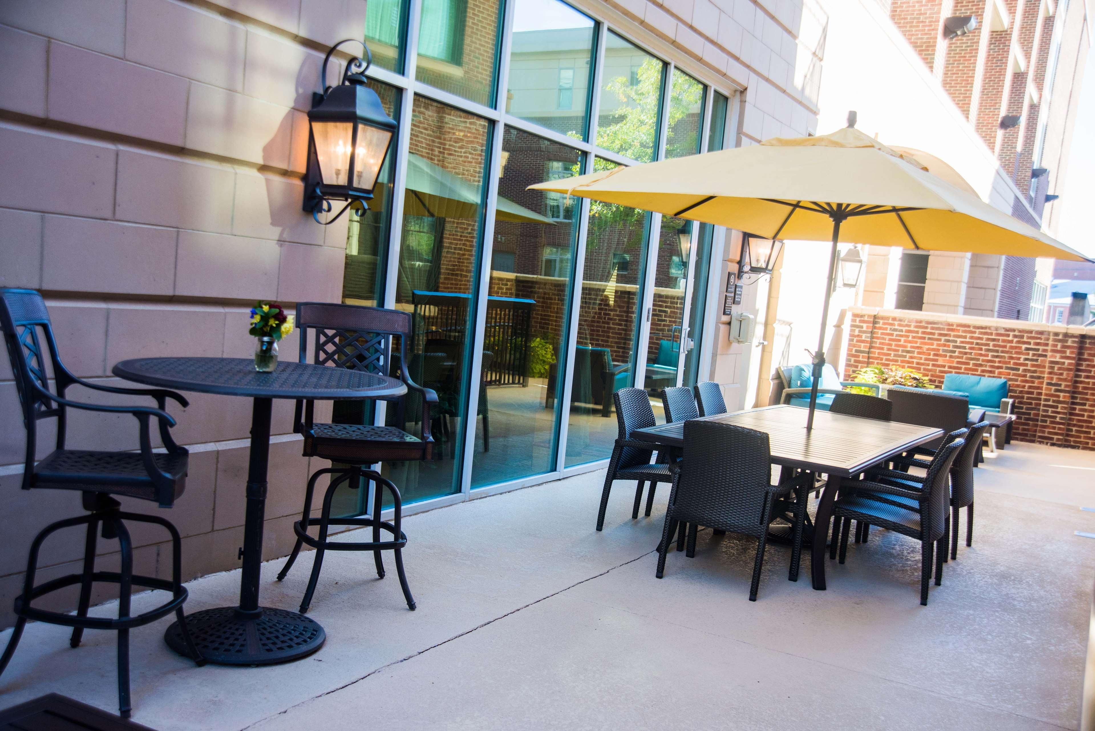 Hampton Inn & Suites Greenville-Downtown-Riverplace Exterior foto
