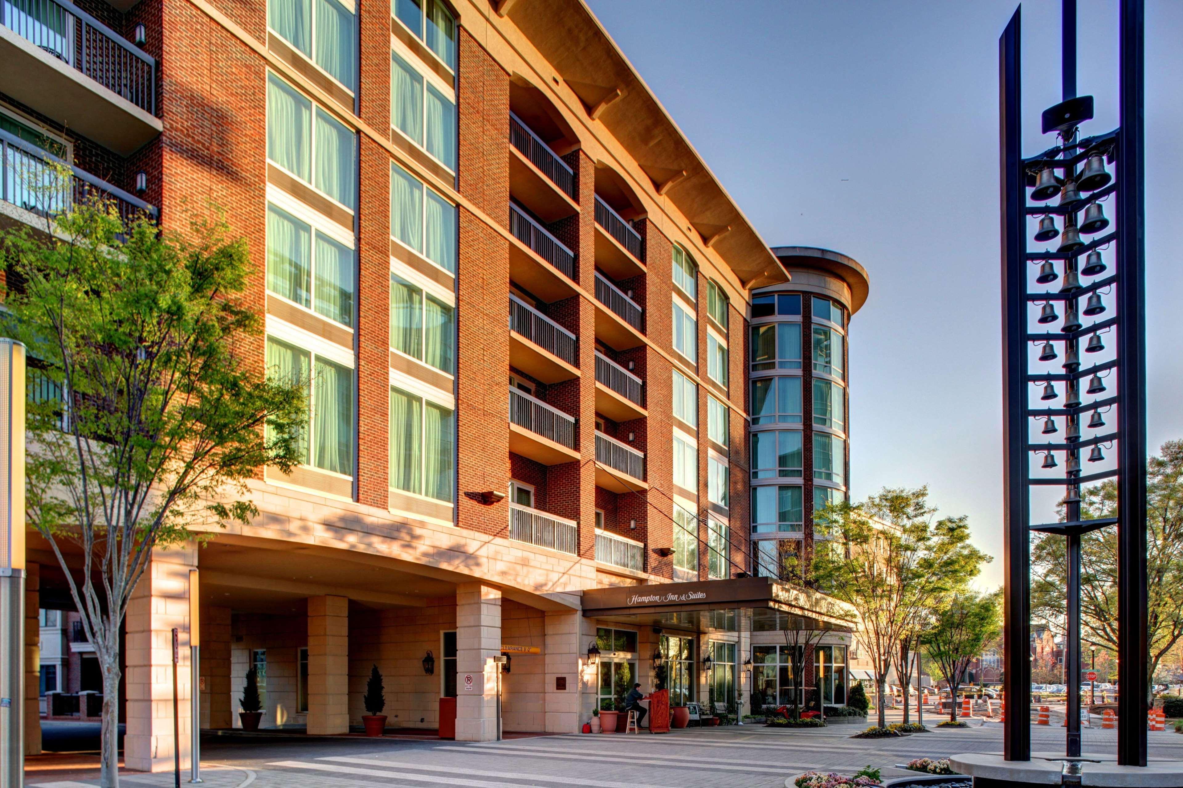 Hampton Inn & Suites Greenville-Downtown-Riverplace Exterior foto
