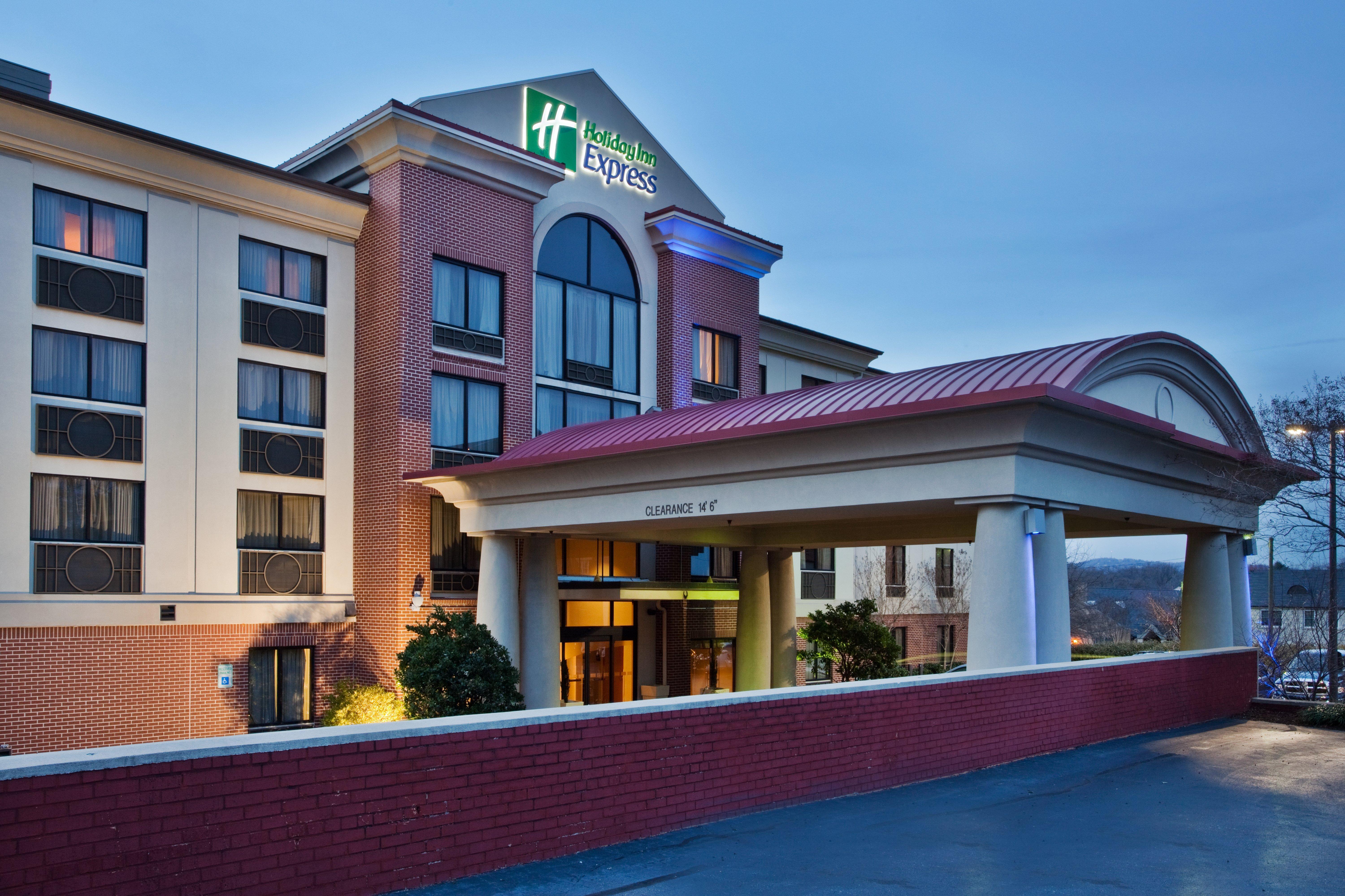 Hampton Inn & Suites Greenville-Downtown-Riverplace Exterior foto